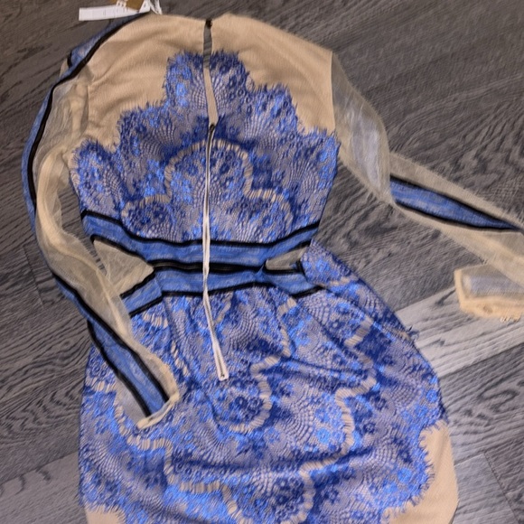 Nordstrom Blue and Cream Mini Dress - Picture 13 of 15